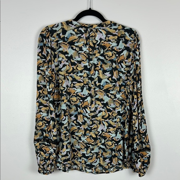 Zac & Rachel Graphic Black Yellow Gold and Blue Long Sleeve Blouse Size Medium - Picture 10 of 10